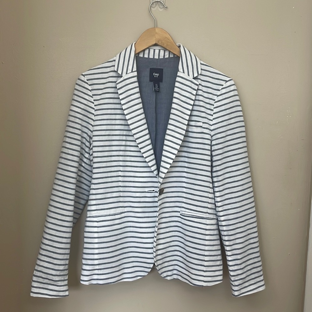 Gap Linen/cotton blazer sz 6.